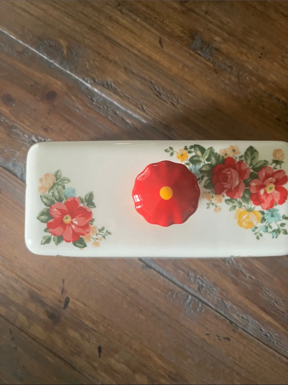 The Pioneer Woman Vintage Floral Covered Butter Dish